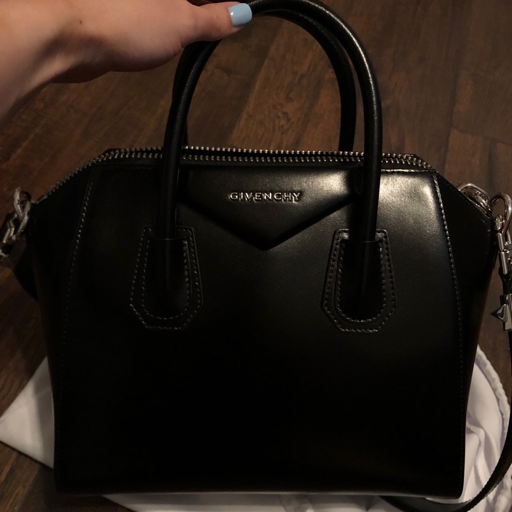 Givenchy Antigona Small Black